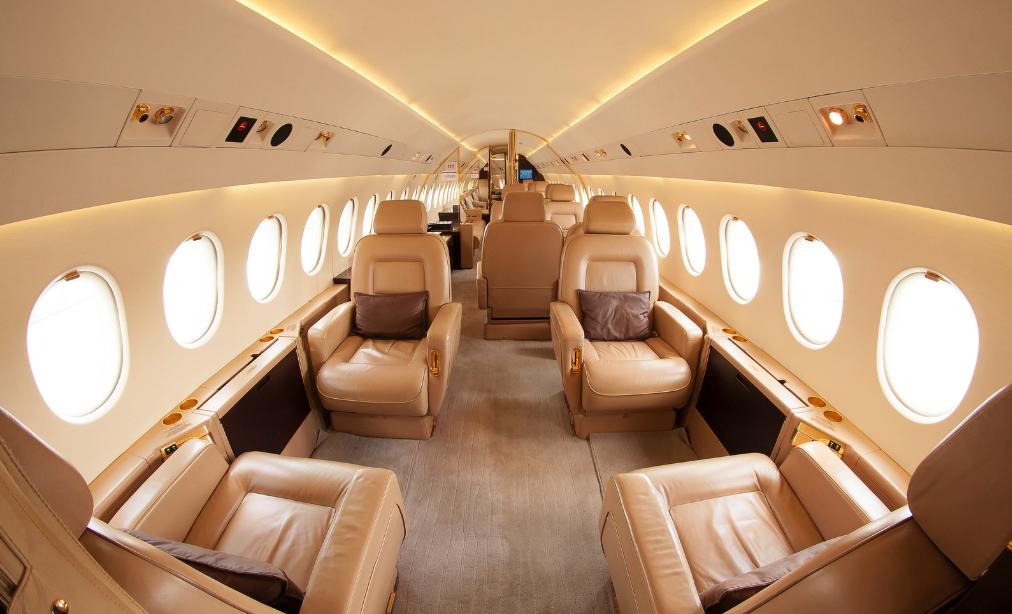 プライベートジェット